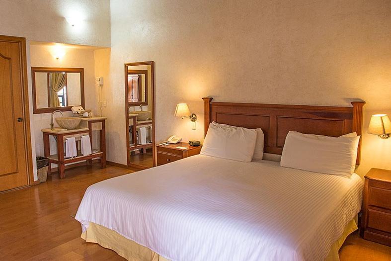 Hostal De La Monja Durango Chambre photo